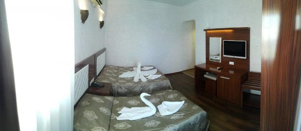 Club Bayar Beach Hotel ألانيا المظهر الخارجي الصورة