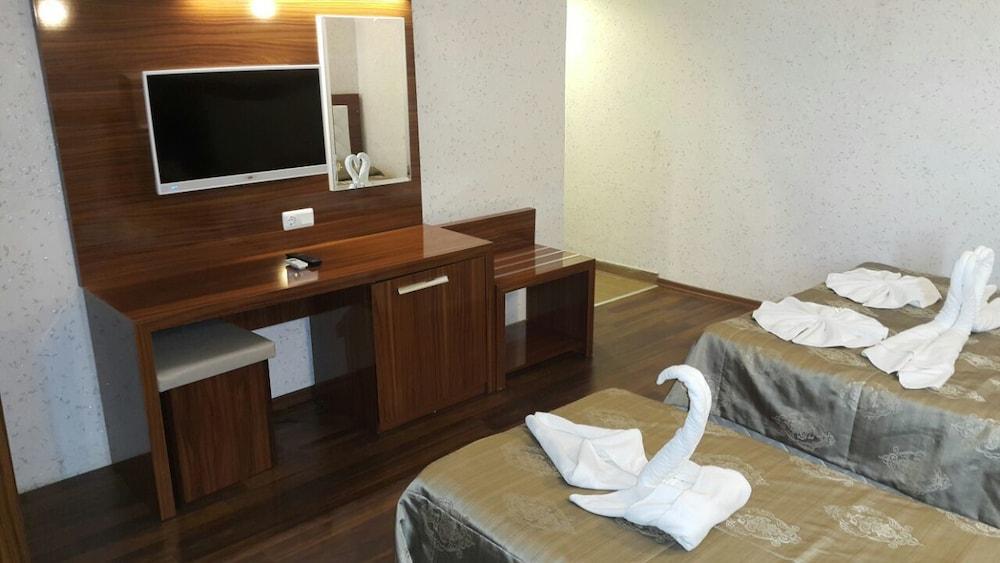 Club Bayar Beach Hotel ألانيا المظهر الخارجي الصورة