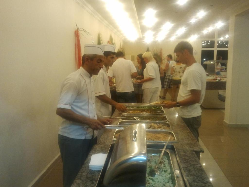 Club Bayar Beach Hotel ألانيا المظهر الخارجي الصورة
