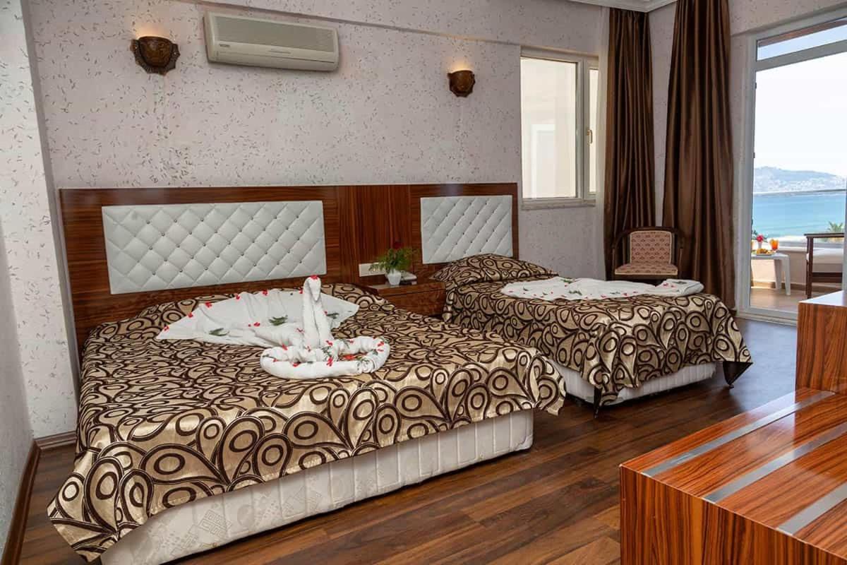 Club Bayar Beach Hotel ألانيا المظهر الخارجي الصورة