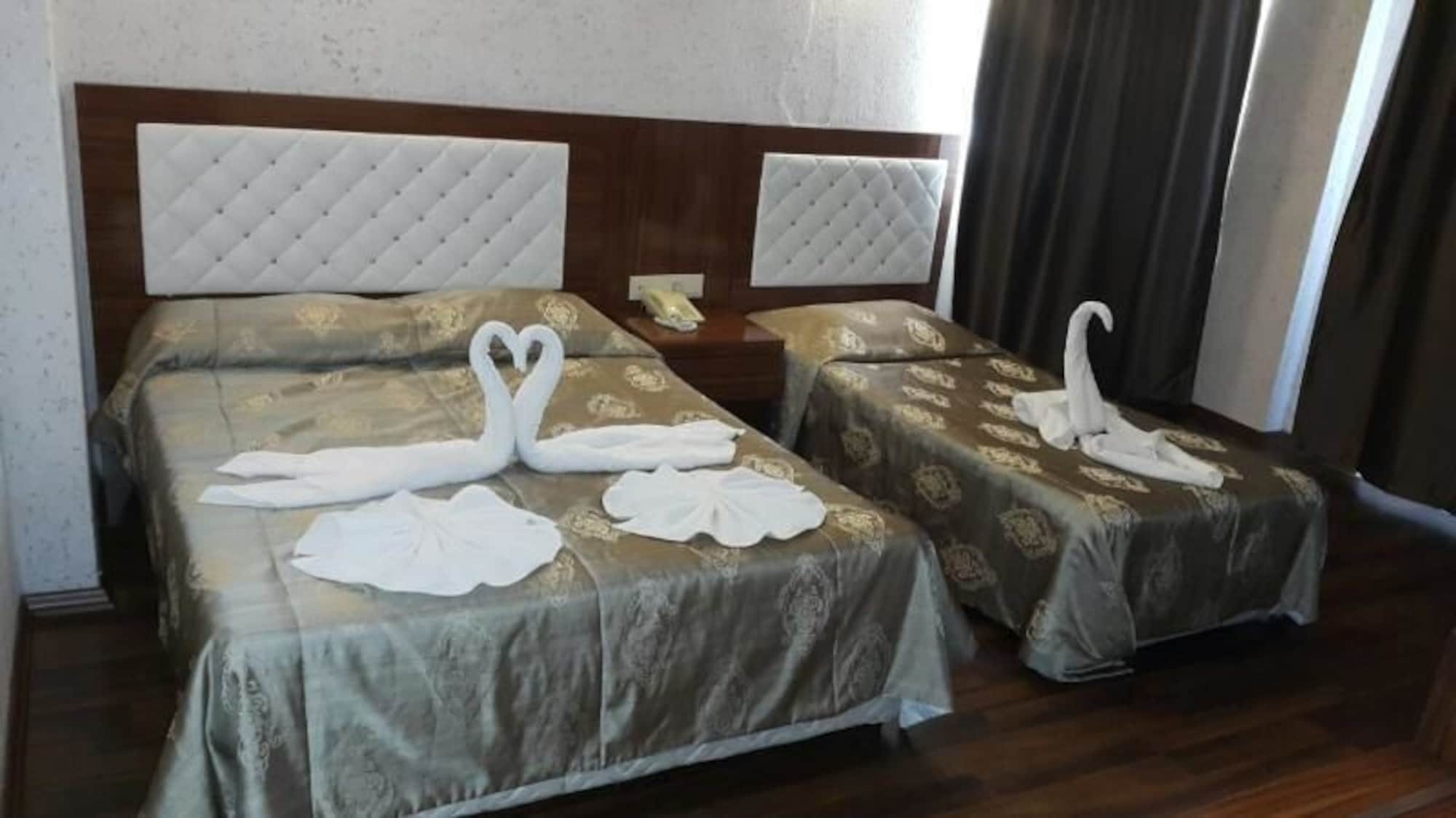 Club Bayar Beach Hotel ألانيا المظهر الخارجي الصورة